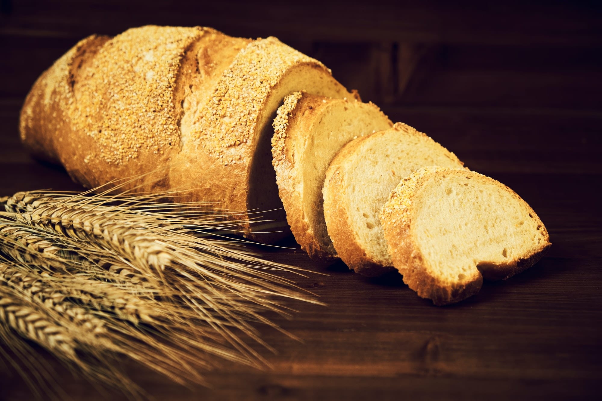 pain et épis de blé