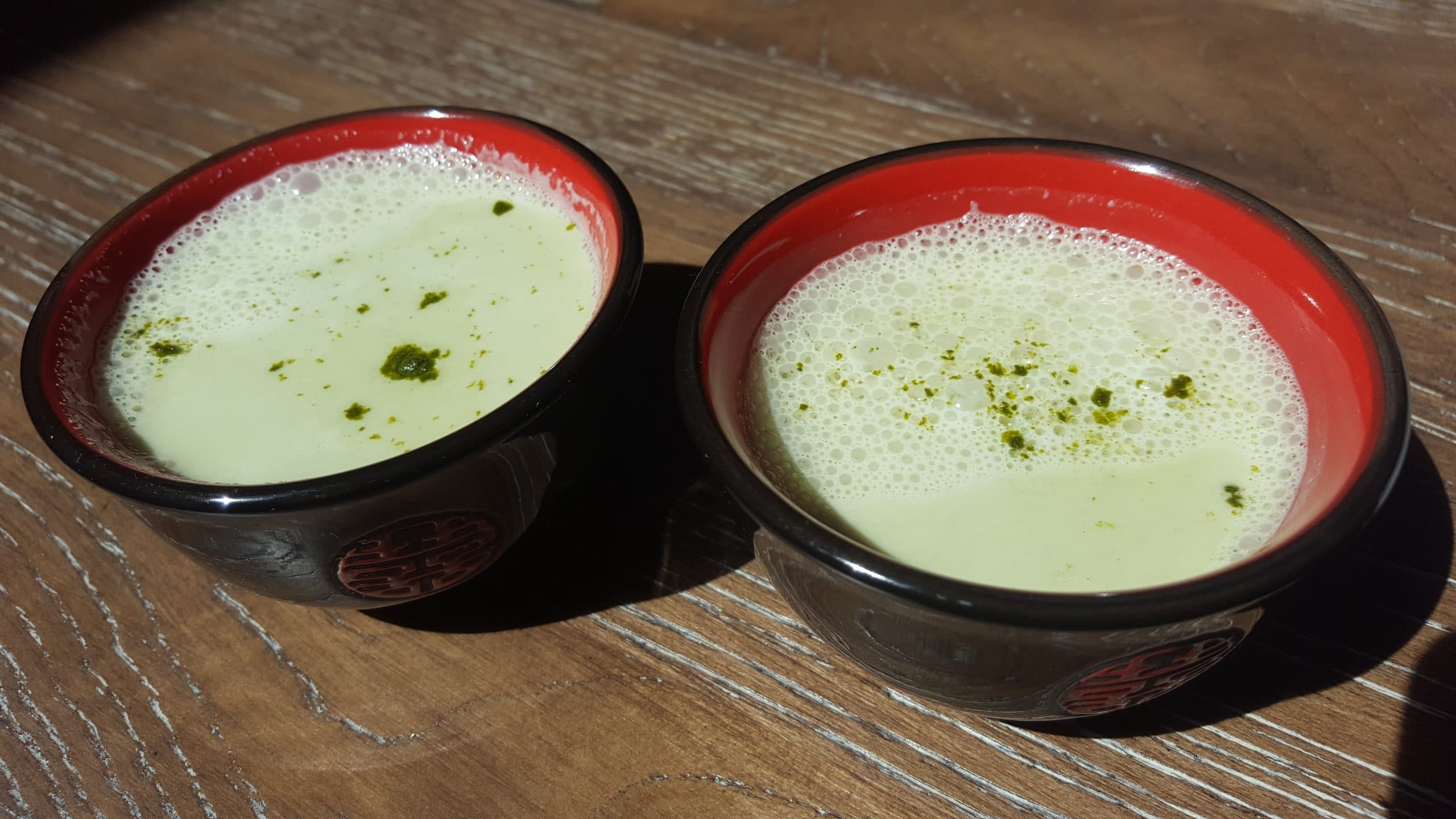 Matcha latte au lait de coco - Healthy Alie